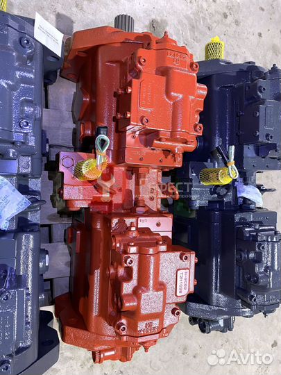 Гидравлический насос Hyundai R320LC-7A K3V180DT