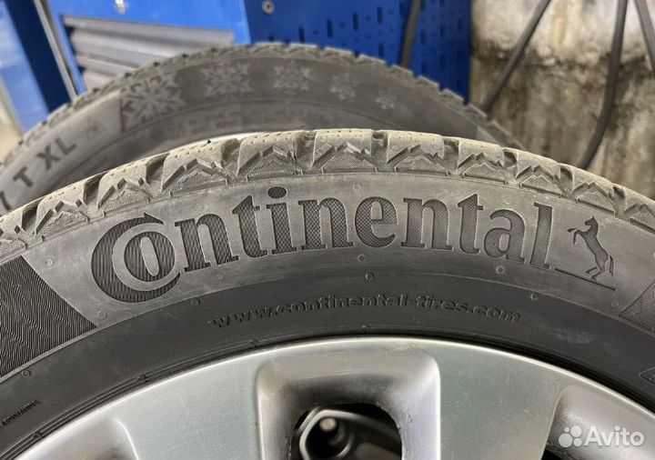 Continental ContiVikingContact 6 215/55 R17