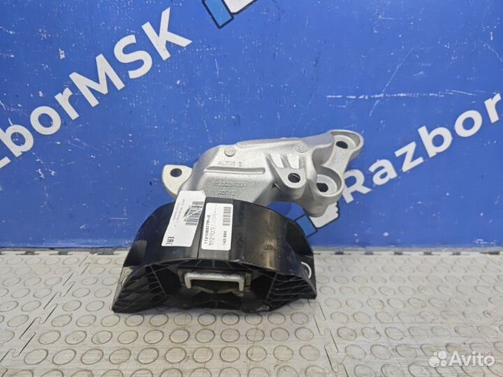 Подушка двигателя правая Reanult Duster 2