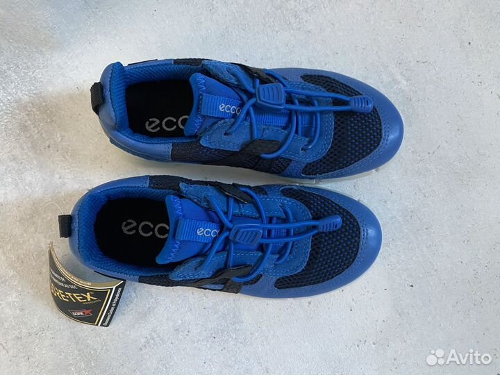 Новые кожаные кроссовки ecco gore-tex 27