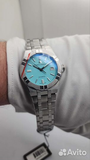 Aikon Automatic Limited Tiffany Edition 39mm