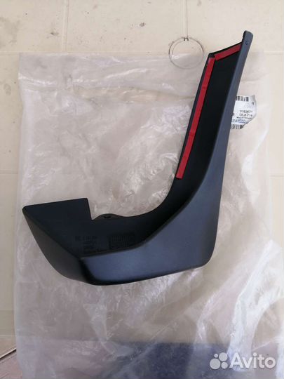 Брызговик задний