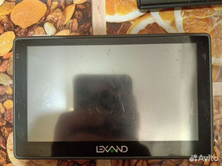 Gps навигатор lexand SA5+