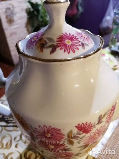 Чайник большой