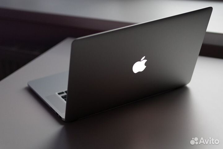 MacBook Pro (Retina, 15-inch, Mid 2014)