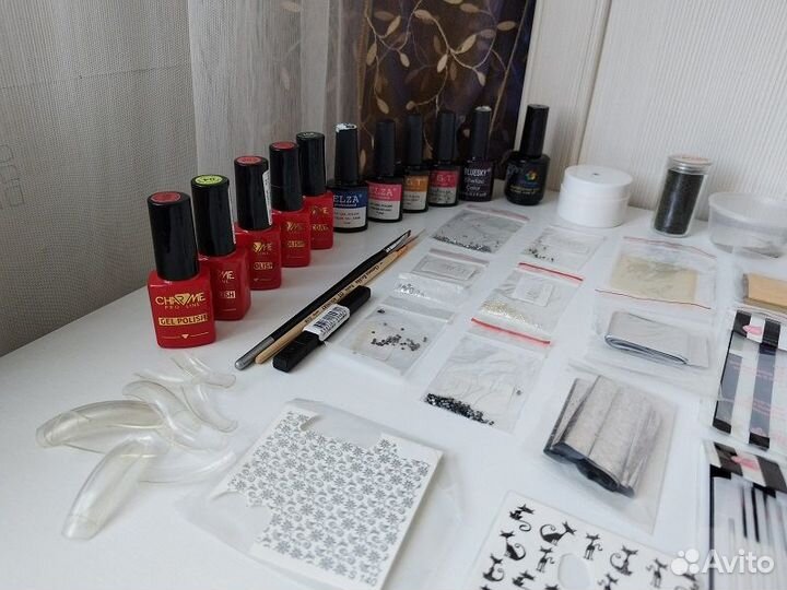 Аксессуары для дизайна ногтей. Гель-лаки. Топ