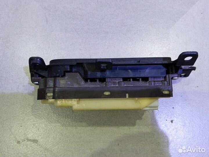 Блок управления стеклоподъемниками 8404030120