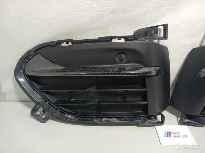 Решетка в бампер нижняя BMW X6 F16 (2014 - 2020)