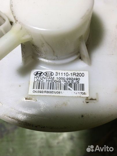 Насос топливный Hyundai Solaris 1