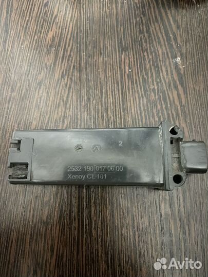 Датчик давления в шинах антенна 3AA907273D