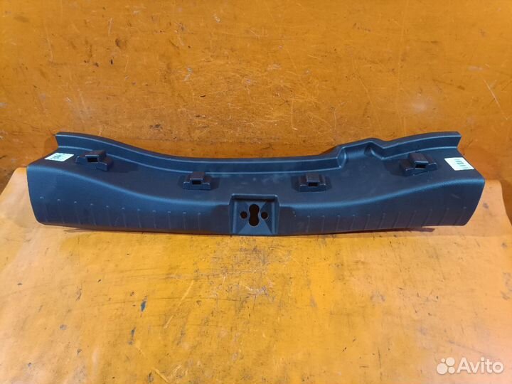 Обшивка багажника задняя Honda Fit GS4