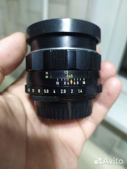 Объектив Super Takumar 50mm 1.4 резьба М42. Отличн