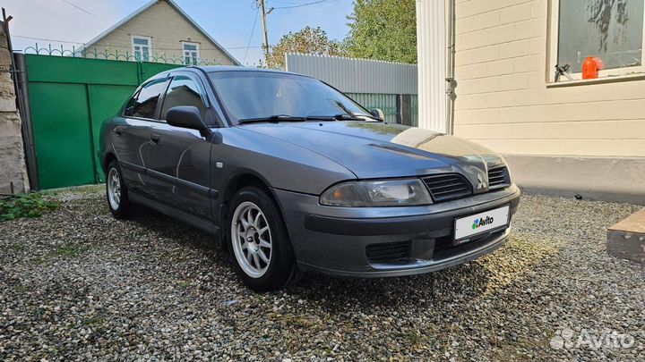 Mitsubishi Carisma 1.6 AT, 2003, 290 000 км