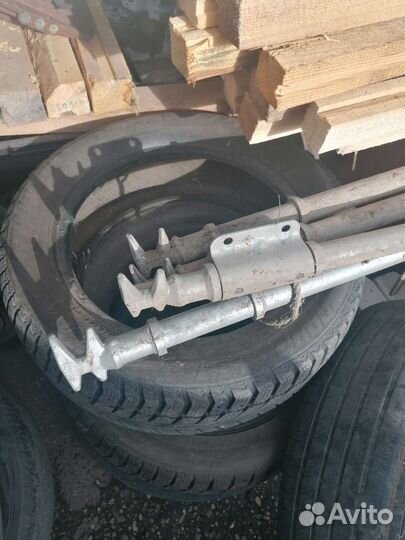 Запорная ручка морского контейнера