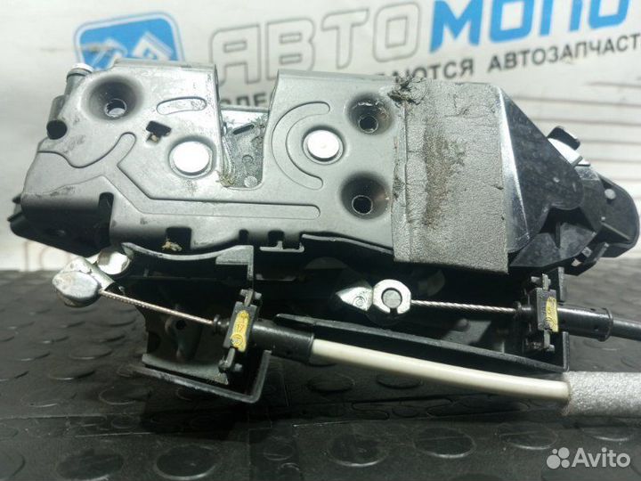 Замок двери передней правой Volvo Xc60 B6304T4