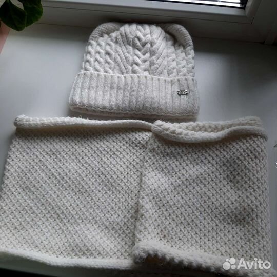 Комплект шапка и снуд для девочки