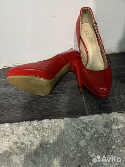 Туфли женские