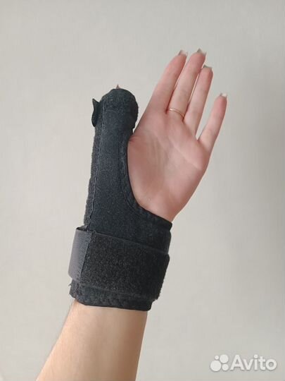 Фиксатор/ бандаж для кисти