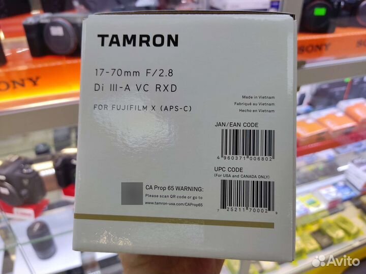 Tamron 17-70mm F/2.8 Di III Fujifilm X новый