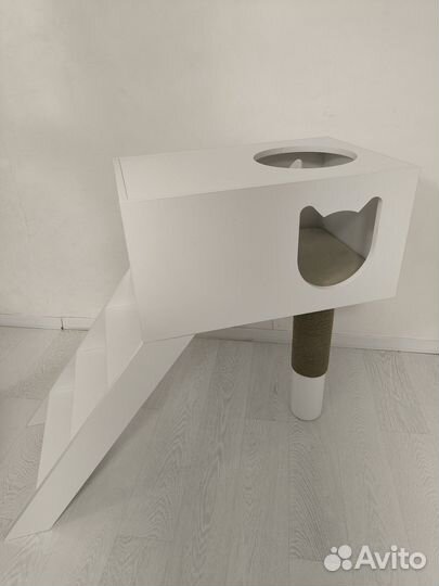 Домик для кошки с когтеточкой