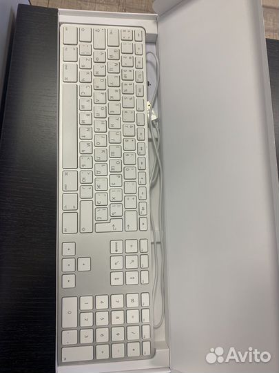 Клавиатура Apple