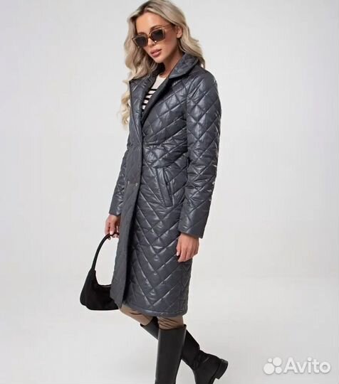 Пальто стеганное 42 размер серое демисезонное