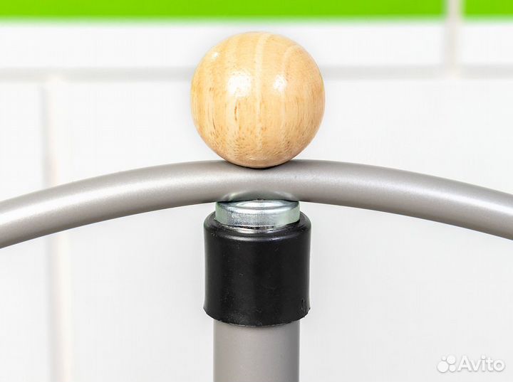 Вешалка Россия