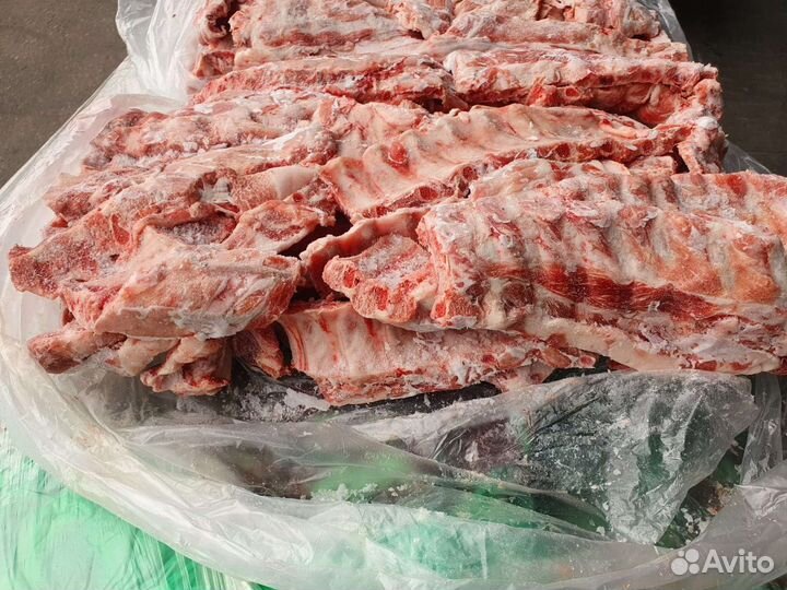 Мясо свинины, шея, лопатка, окорок, ребра