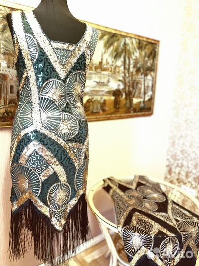 Вечернее платье