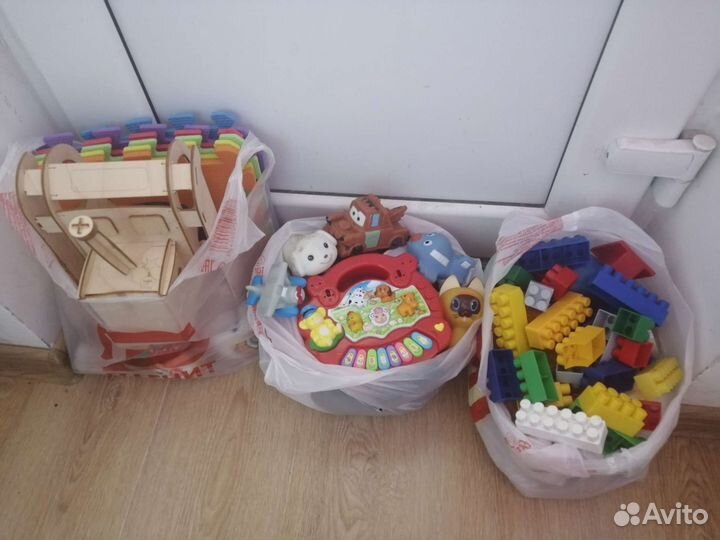 Игрушки пакетом для мальчика