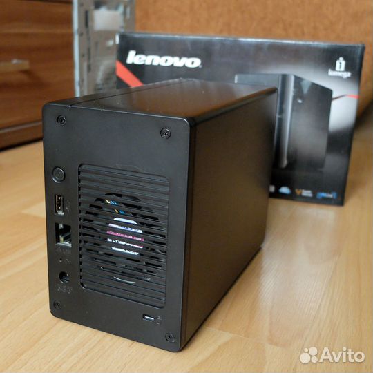 NAS сетевое хранилище Lenovo Iomega IX2-DL Б/У