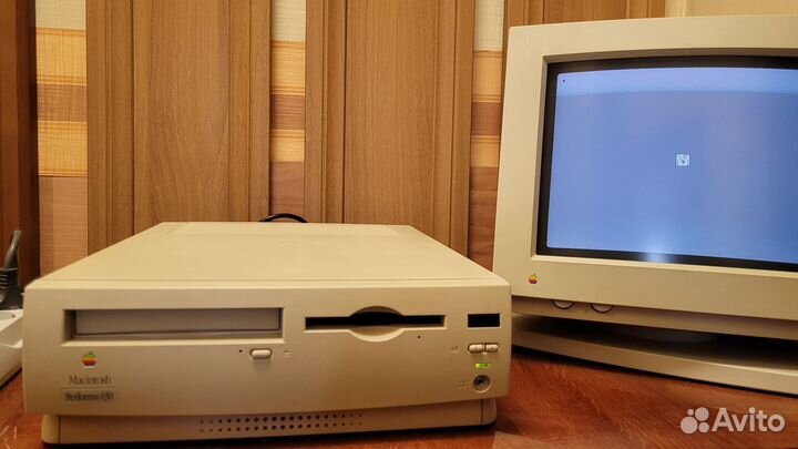 Apple Macintosh Performa 630 M3076 ретро