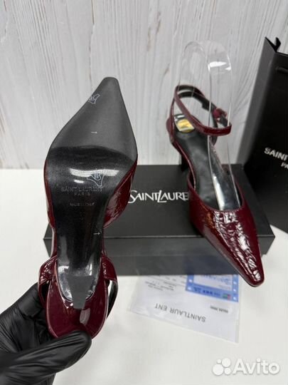 Босоножки YSL