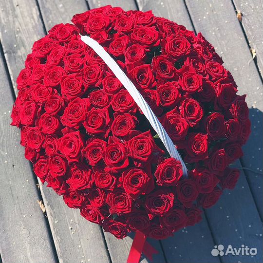 Корзина с цветами 010