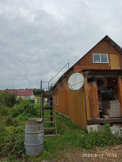 Дом 50 м² на участке 23 сот.