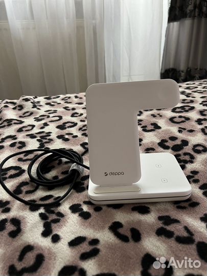 Зарядная станция 3 в 1 deppa