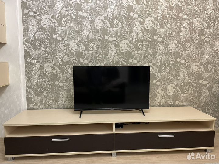 Тумба под тв б/у