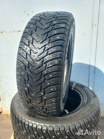 Nokian Tyres Hakkapeliitta 8 205/65 R16