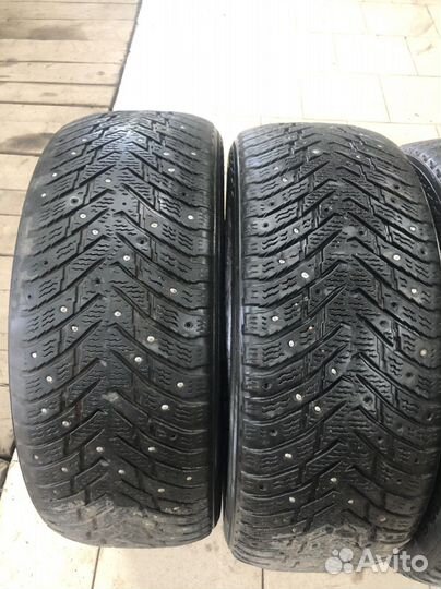 Nokian Tyres Hakkapeliitta 8 215/55 R17
