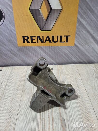 Кронштейн опора крепления кпп коробки передач Rena