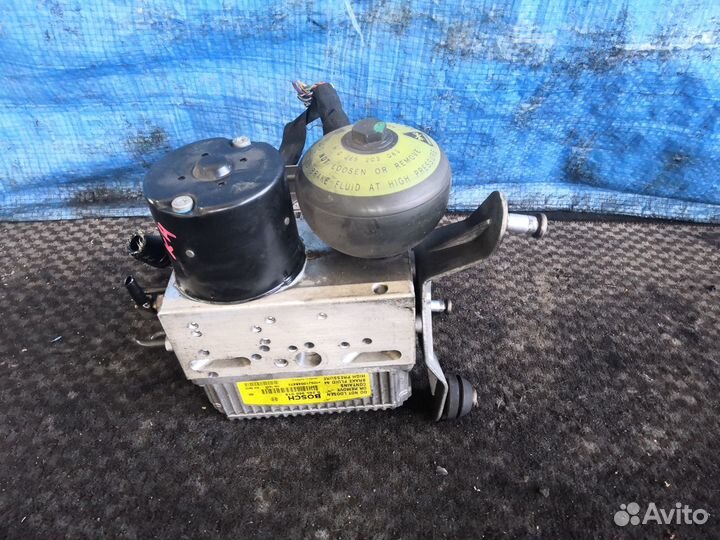 Блок ABS c Mercedes E-Class W211 M113E55