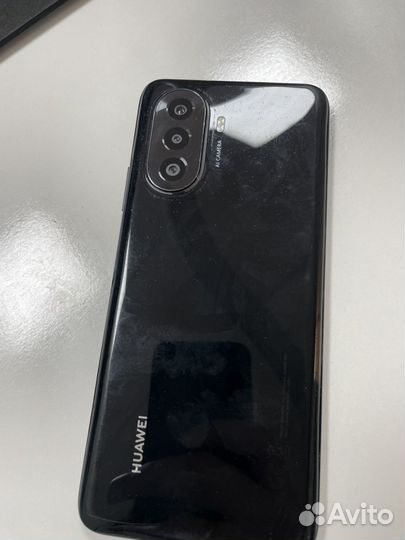 HUAWEI nova Y70, 4/64 ГБ