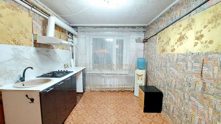 1-к. квартира, 302 м², 1/1 эт.