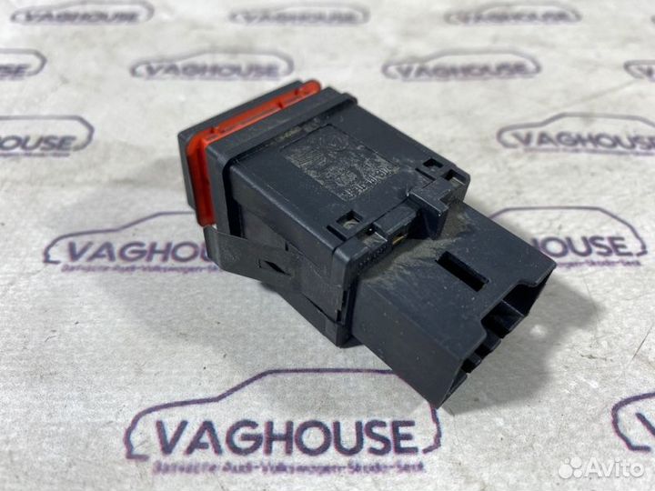 Кнопка аварийной сигнализации Porsche Cayenne 955