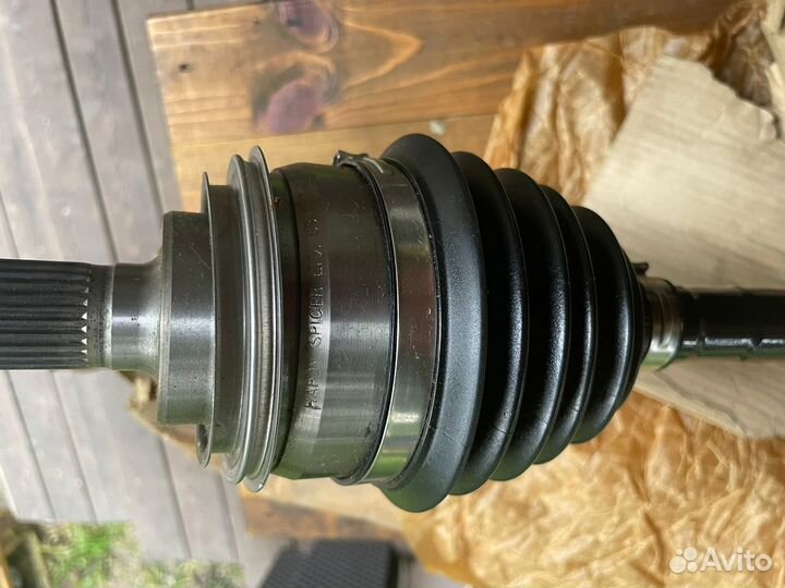 Toyota 43410-05111 Вал приводной правый в сборе