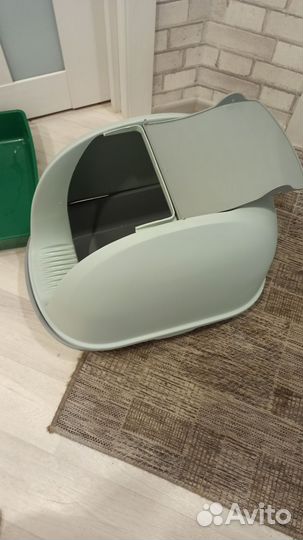 Закрытый лоток для кошек большой