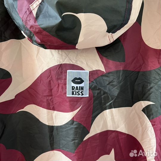 Rainstopper Malika Favre Rare Jacket Kiss OS