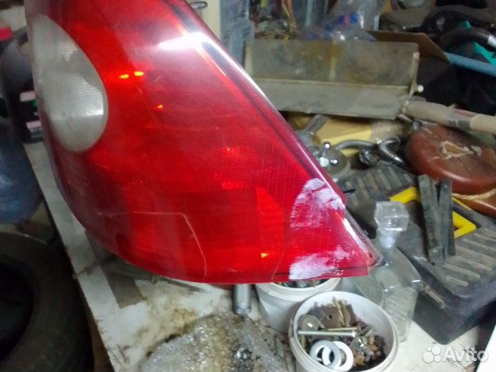 Задняя фара ford focus 2