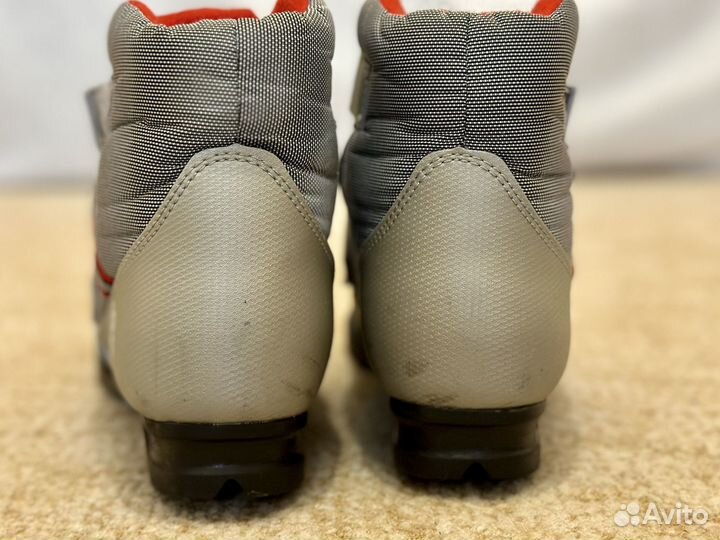 Детские лыжные ботинки Nordway 33-34, крепление 75