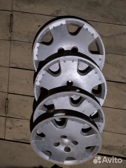 Колпаки на колёса